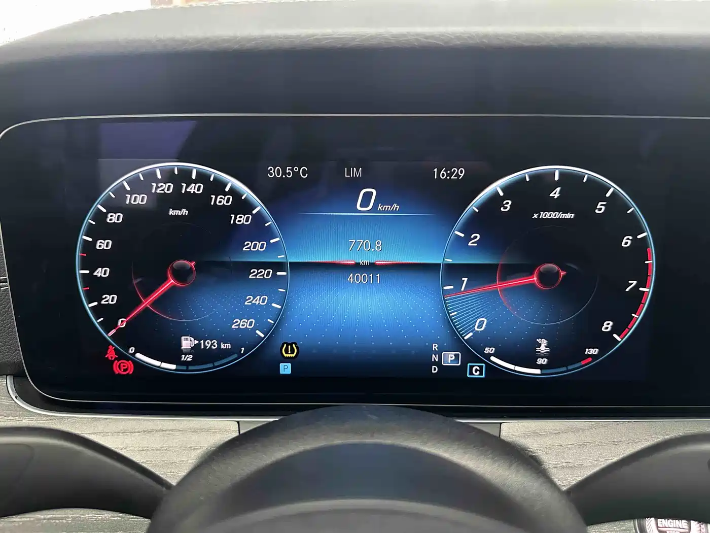 Mercedes-Benz E-Class 2022 E 300 L Sport Fashion фото 12