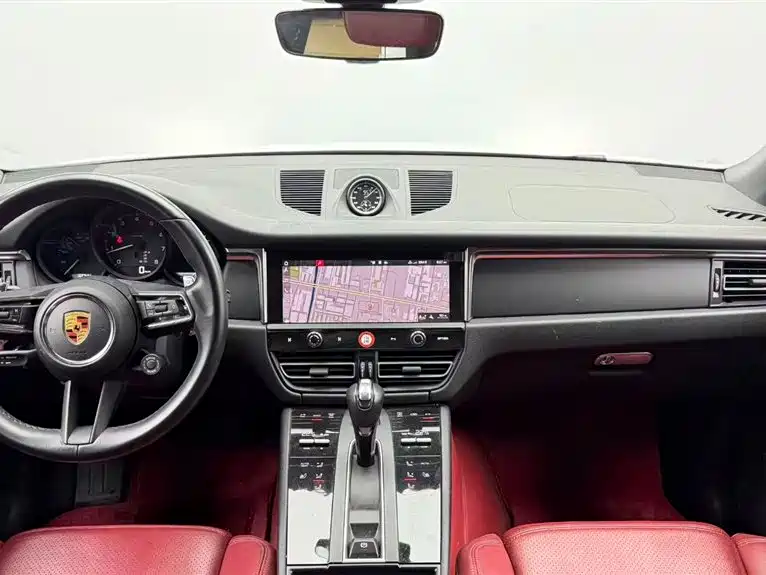 Porsche Macan 2023 Macan 2.0T фото 11