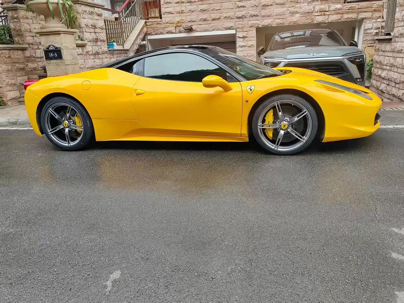 Ferrari 458 2012 2011 4.5L Italia