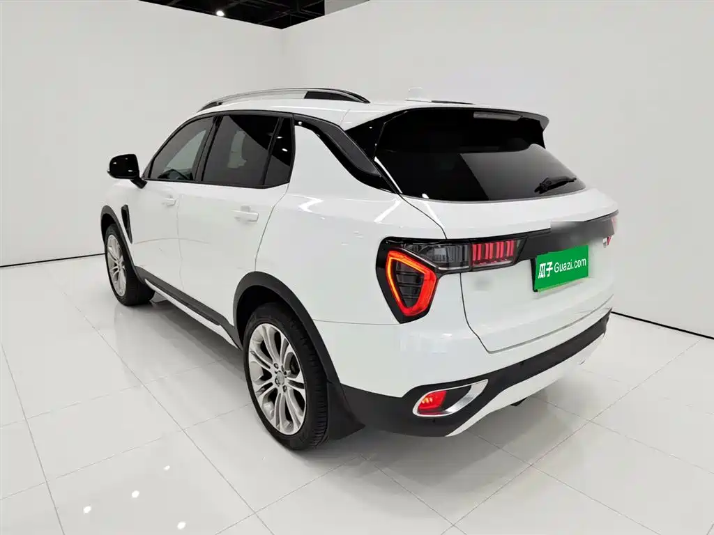 Lynk & Co 01 2017 2.0T 2WD Pro Version фото 23