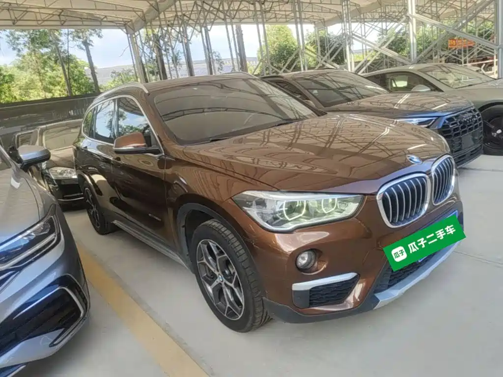 Фото 4 - BMW X1