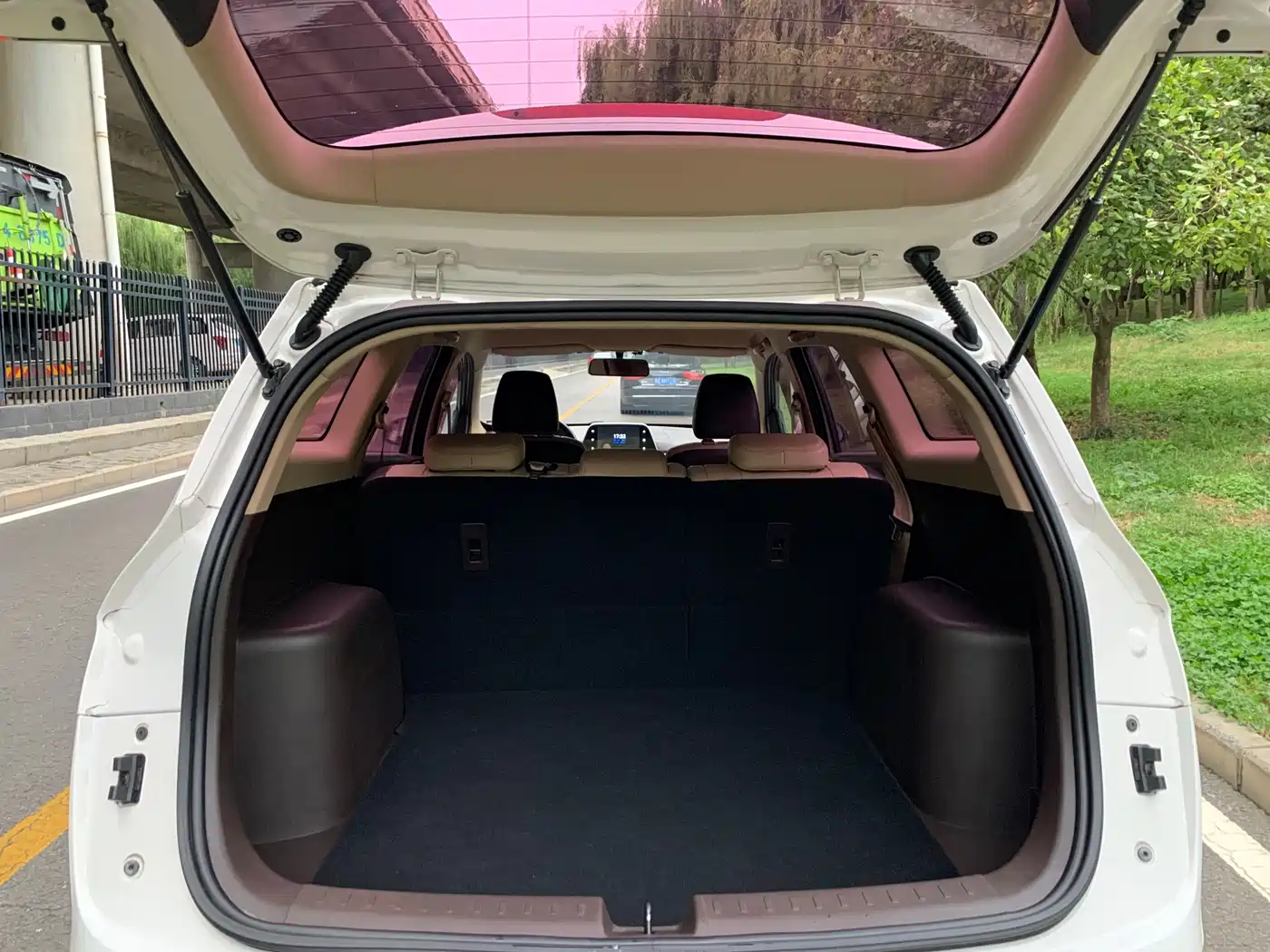 Baojun 310W 2018 2017 1.5L Manual Fashion Edition (China V)