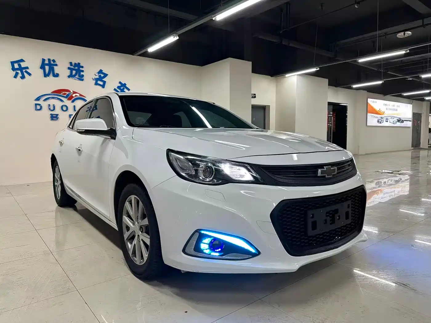 Chevrolet Malibu 2017 1.5T Automatic Luxury Edition фото 3