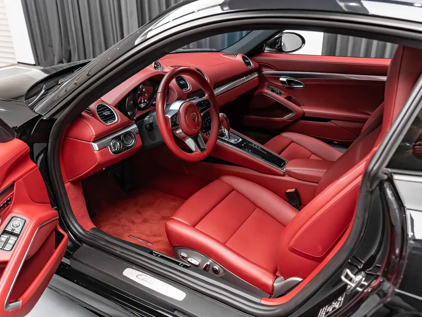 Porsche 718 2023 Cayman Style Edition 2.0T фото 9