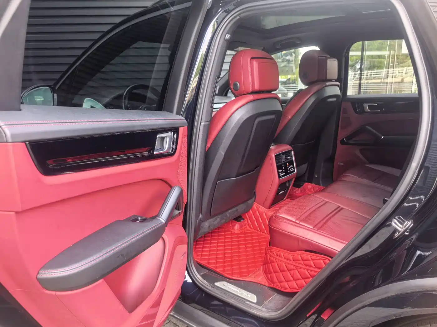 Porsche Cayenne 2018 Cayenne S 2.9T фото 22