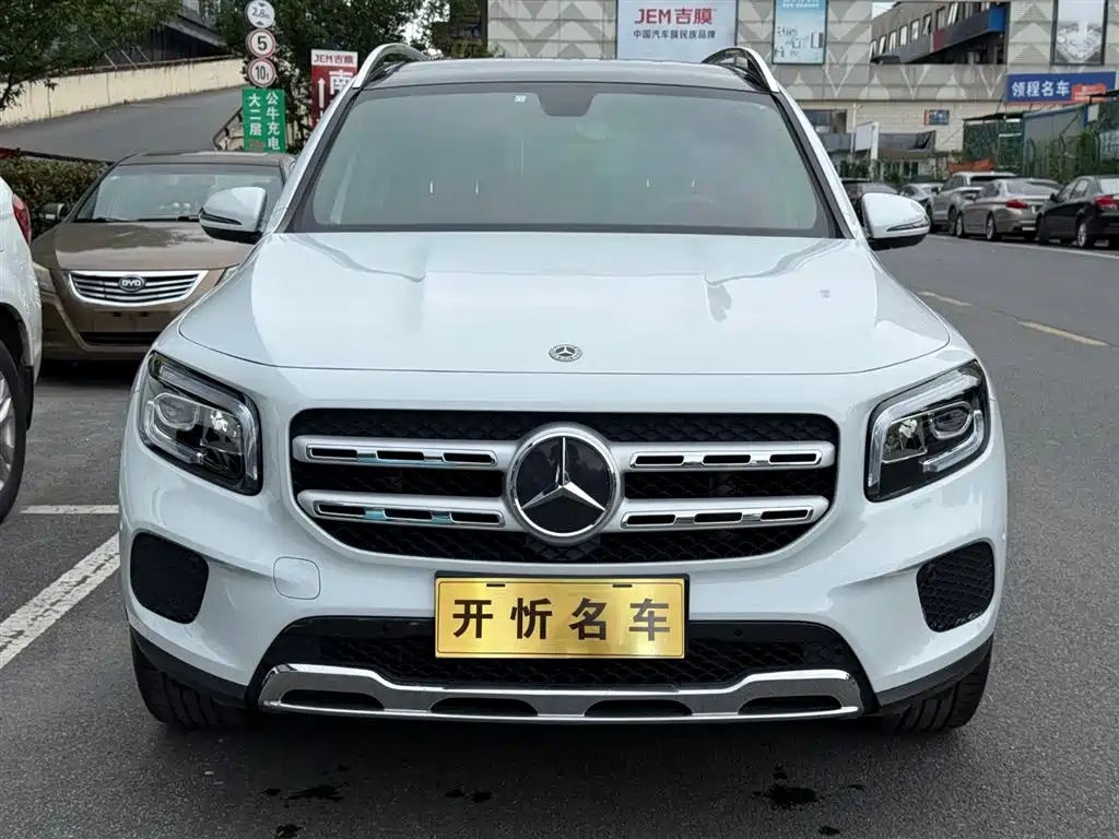 Mercedes-Benz GLB 2020 Facelift GLB 200 Dynamic фото 2