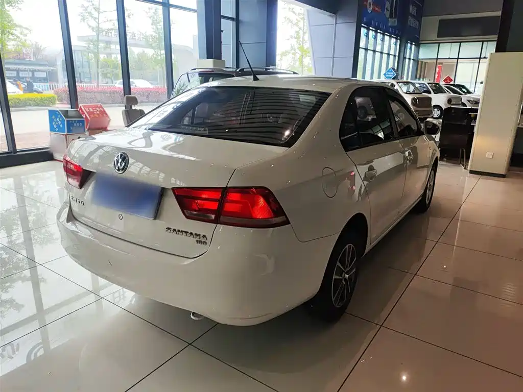 Volkswagen Santana 2015 1.6L Automatic Trend Edition фото 7