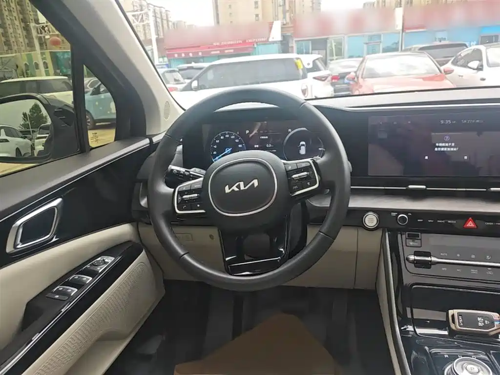 Kia Carnival 2021 2.0T Luxury Edition фото 11