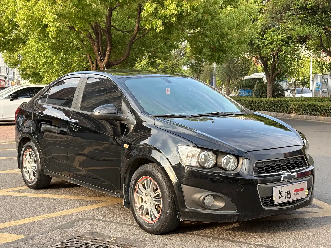 Chevrolet Aveo 2013 2011 Sedan 1.4L MT SE