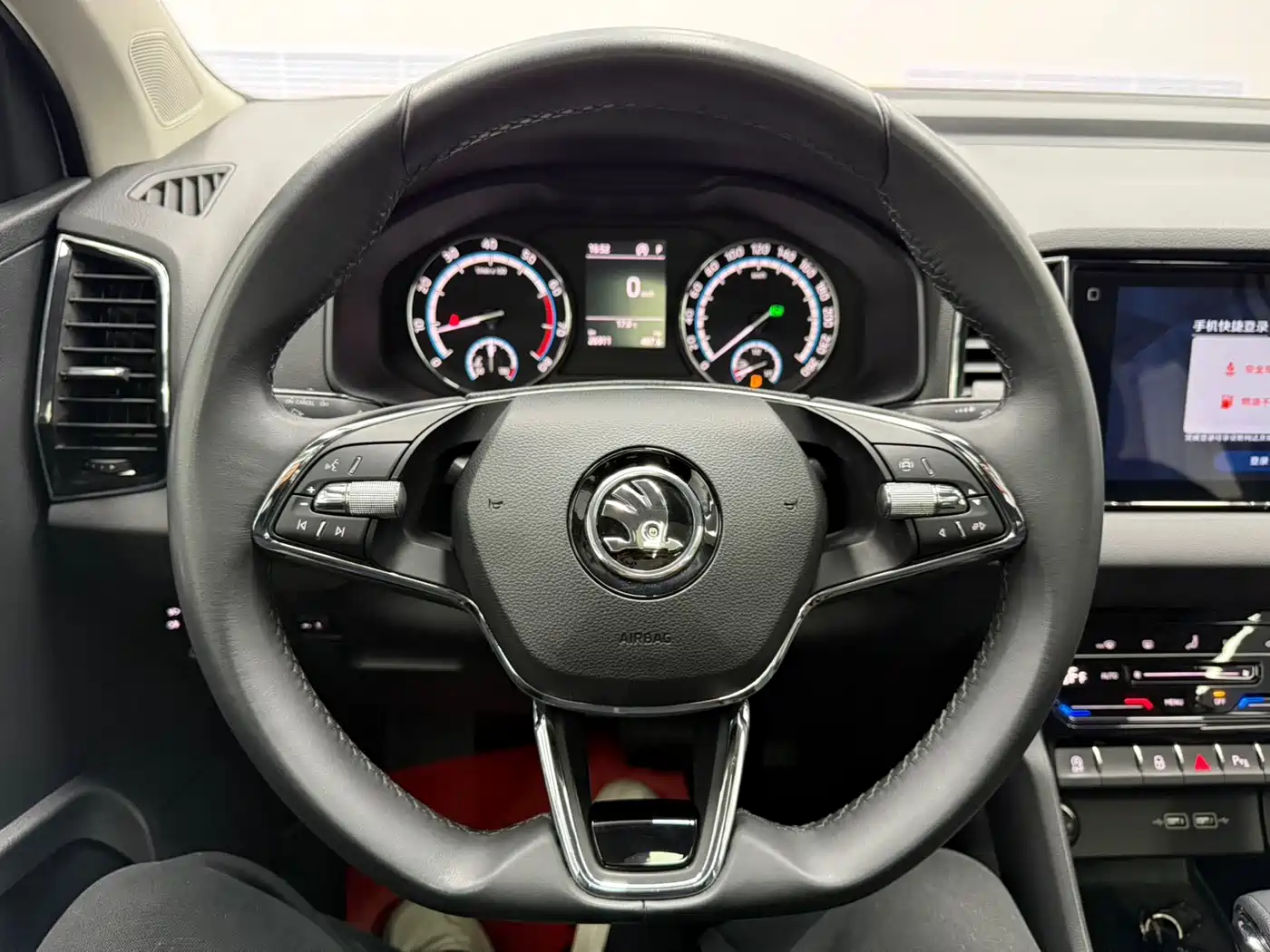 Škoda Karoq 2021 TSI280 Luxury Edition фото 7