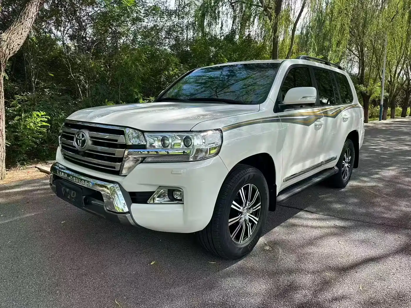Toyota Land Cruiser 2016 4.0L Automatic VX-R фото 3