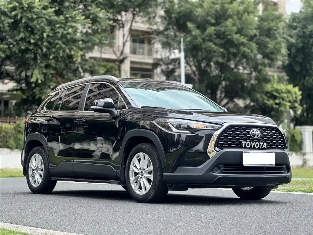 Toyota Corolla Cross 2022 2.0L Elite Edition фото 3