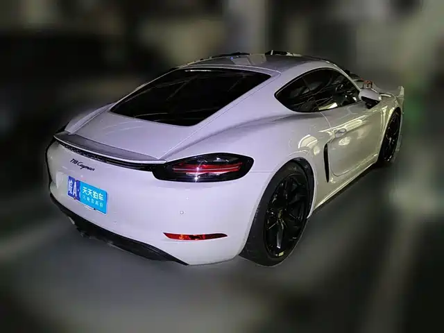 Porsche 718 2023 Cayman Style Edition 2.0T — фото 2