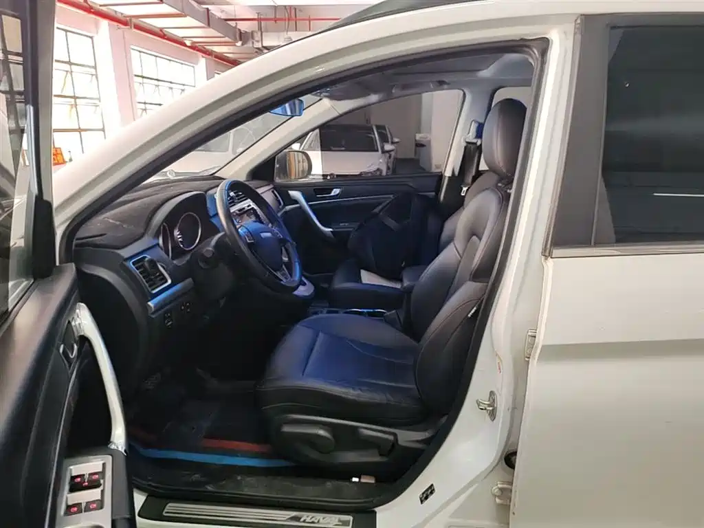 Haval M6 2018 Facelift 1.5T DCT 2WD Elite Edition фото 15