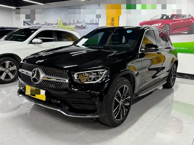 MERCEDES-BENZ GLC