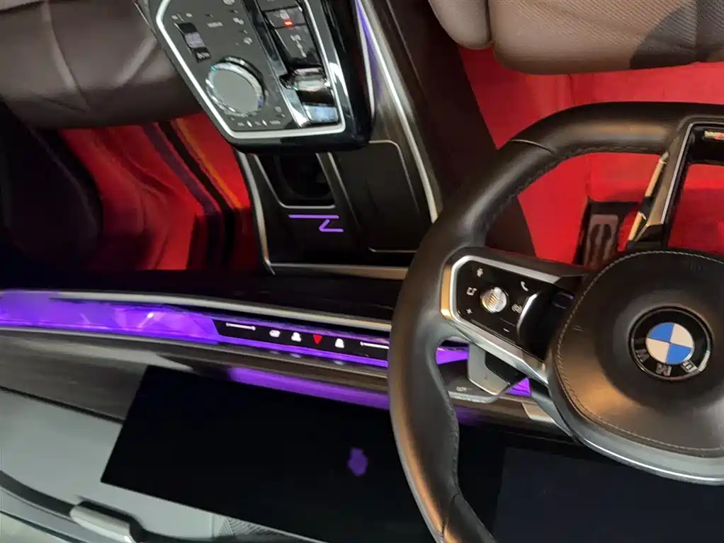 BMW 7 Series 2023 Model 740Li Leading M Sport Package фото 10