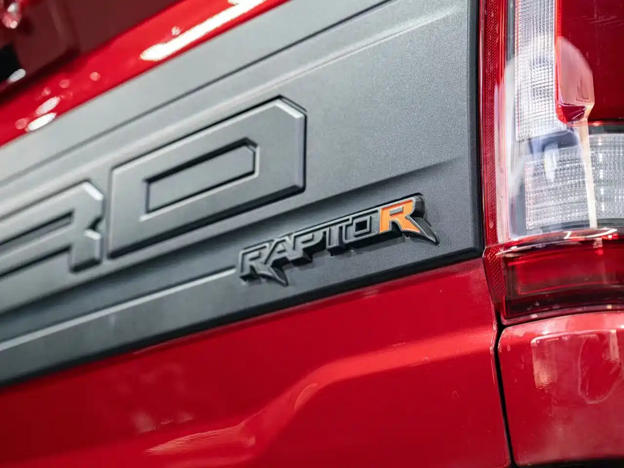 FORD F-150 RAPTOR