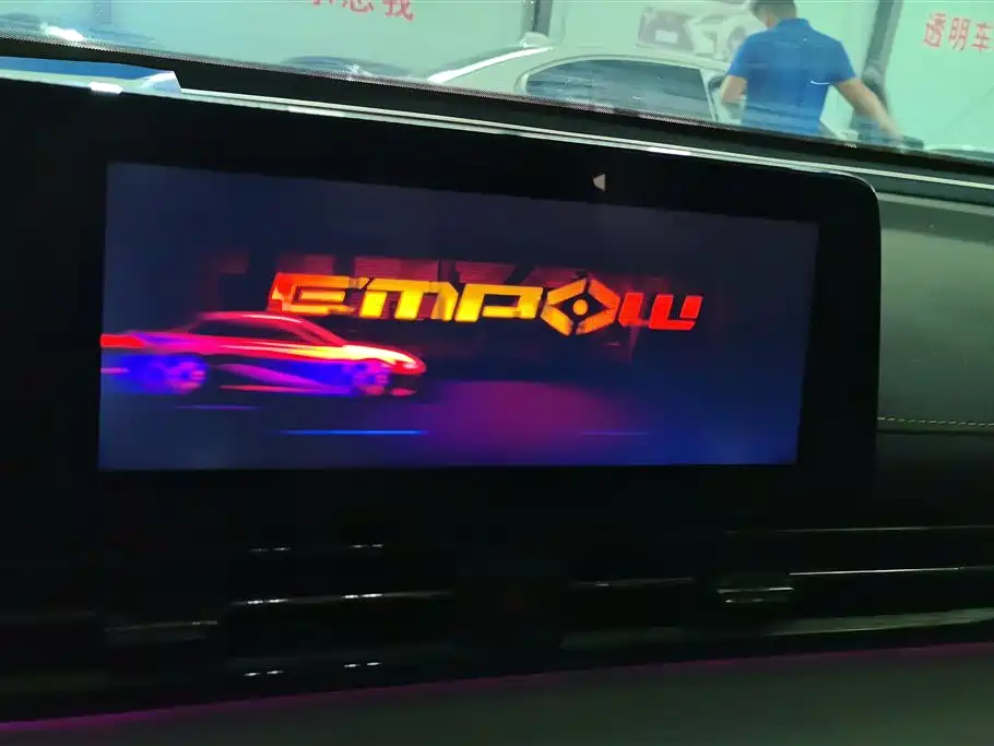 GAC Trumpchi Trumpchi Emkoo 2021 270T DCT J15 Edition фото 13