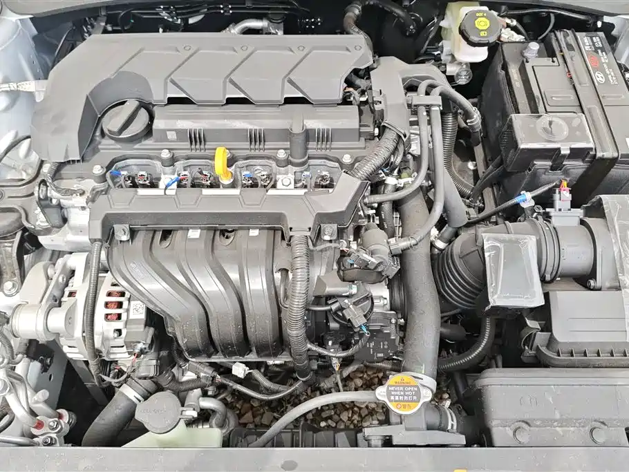 Hyundai Elantra 2023 1.5L CVT GLX Elite Edition фото 10