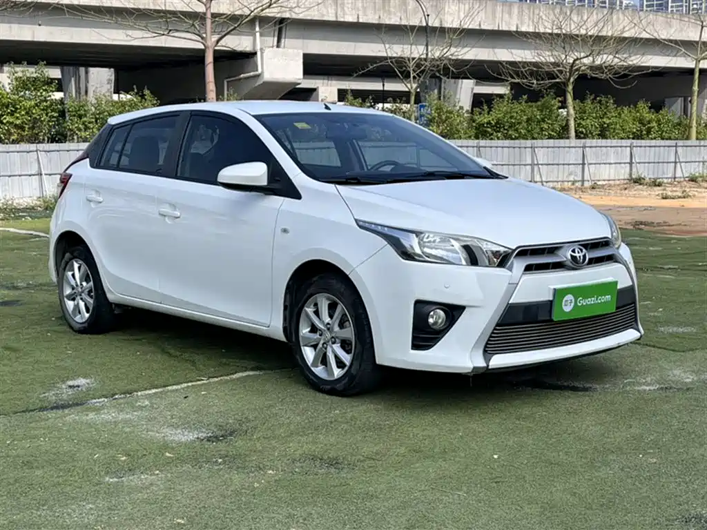 Toyota YARiS L Zhi Xuan 2014 1.5G Automatic Dynamic Edition фото 7