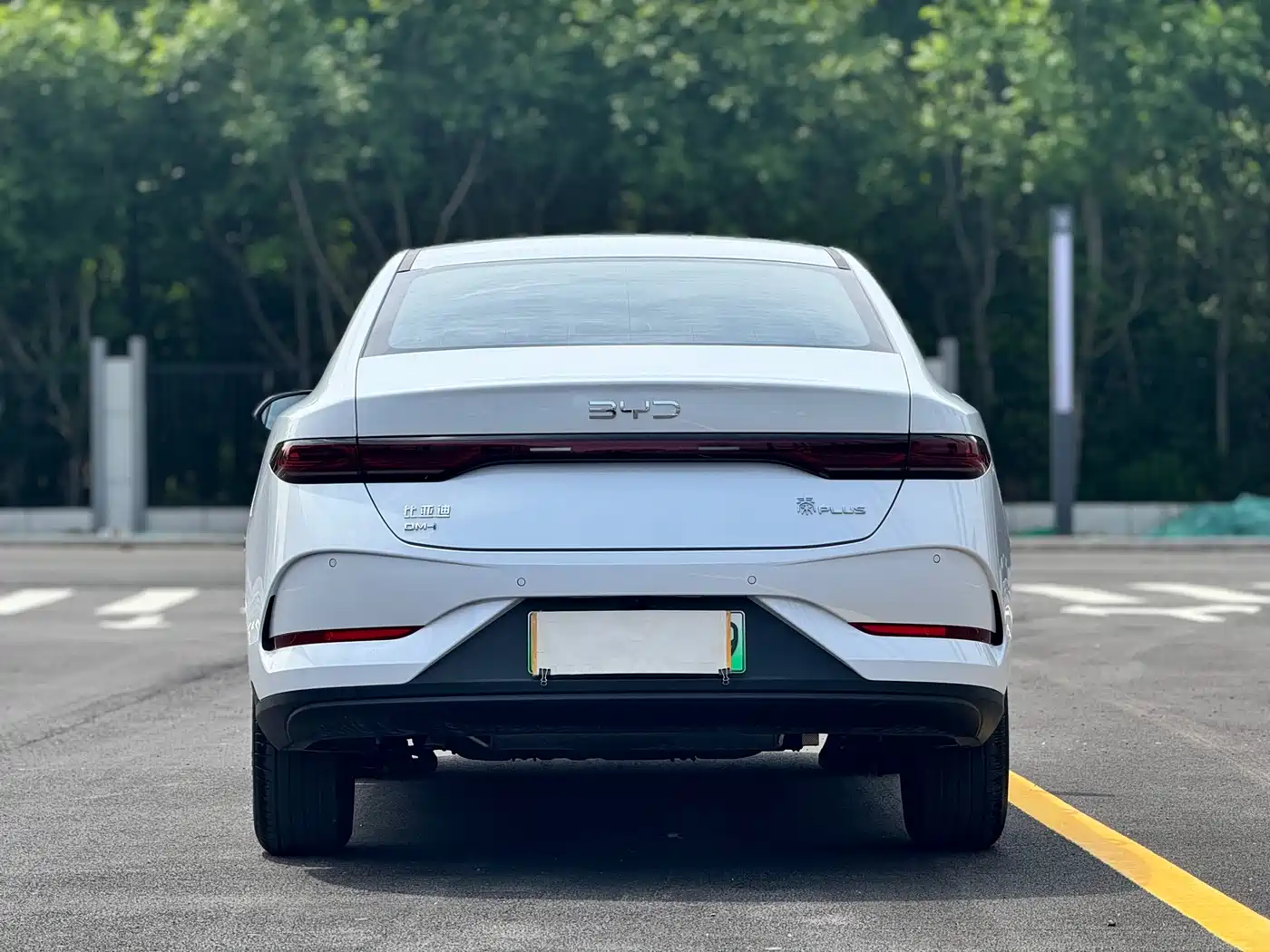 BYD Qin PLUS 2026 DM-i Smart Edition 128KM Progressive фото 5