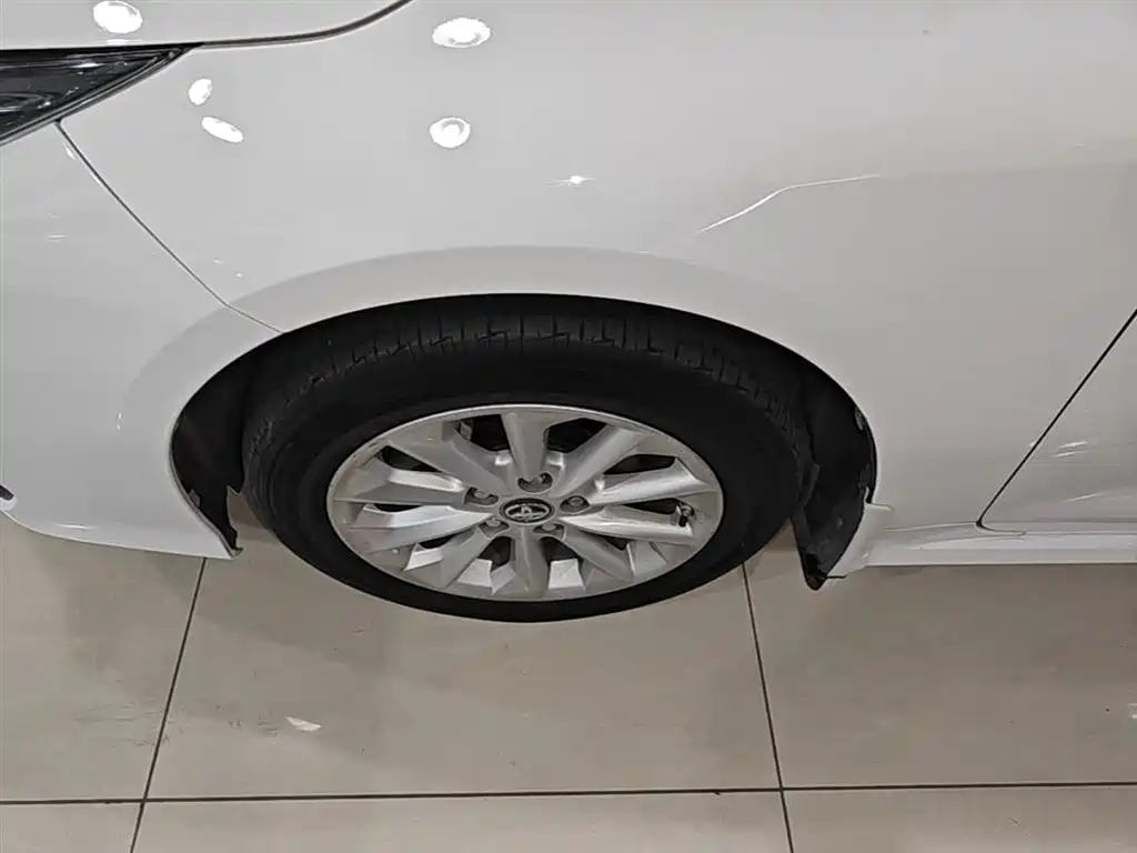 Toyota Corolla 2021 1.2T S-CVT Elite PLUS Edition фото 23