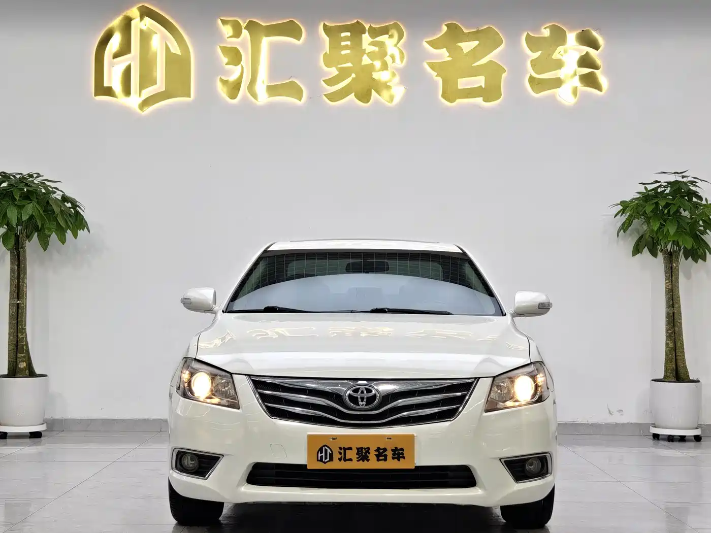 Toyota Camry 2013 200G Classic Luxury Edition фото 3