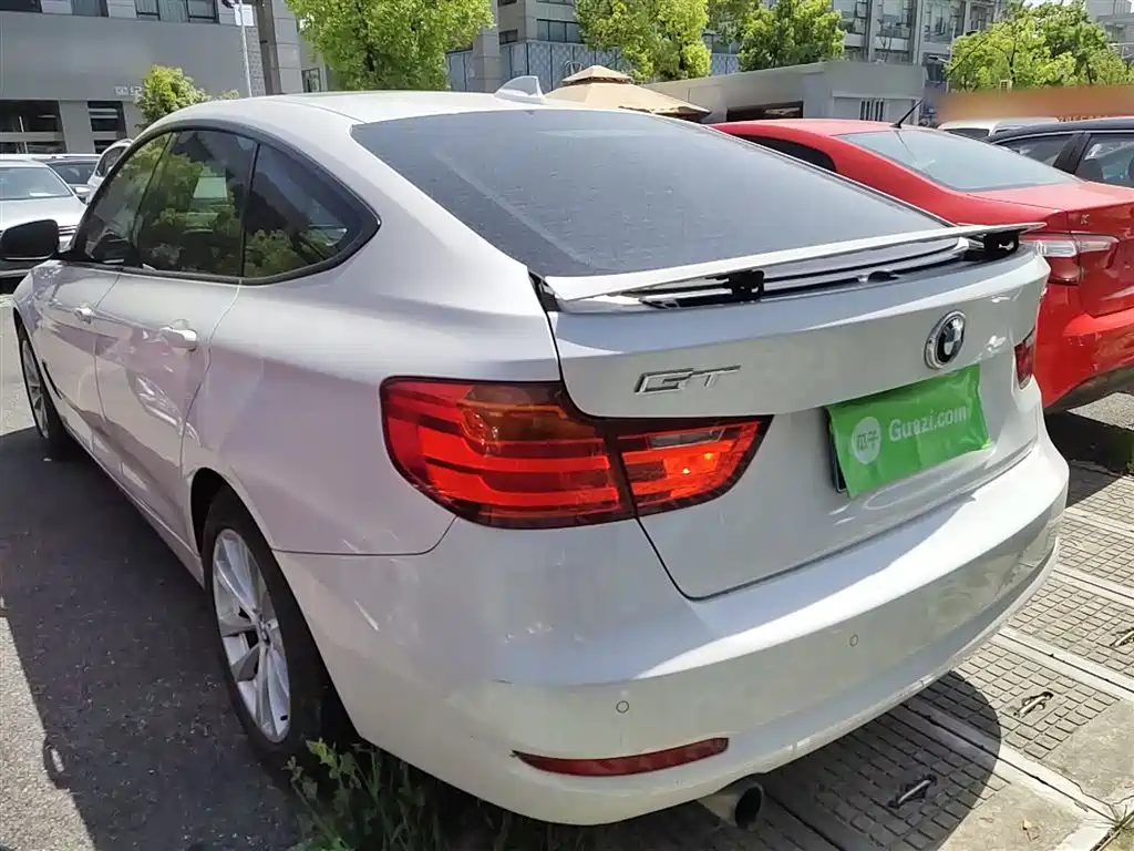 BMW 3 Series GT 2016 320i Fashion Style фото 23