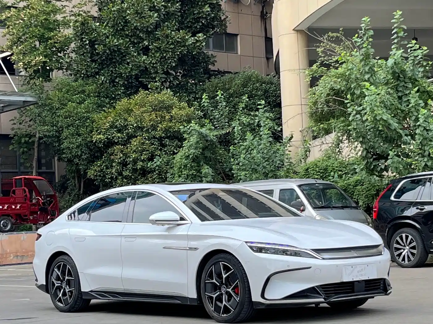BYD Han 2022 EV Genesis Edition 715KM FWD Premium фото 3