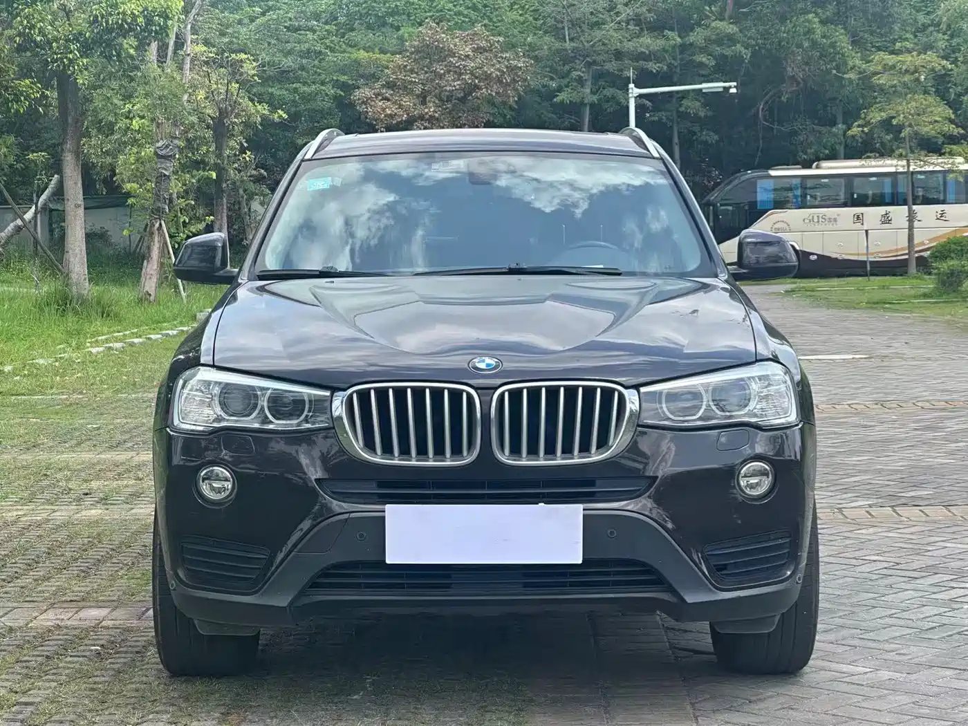 BMW X3 (Import) 2014 xDrive28i Leading Edition фото 2