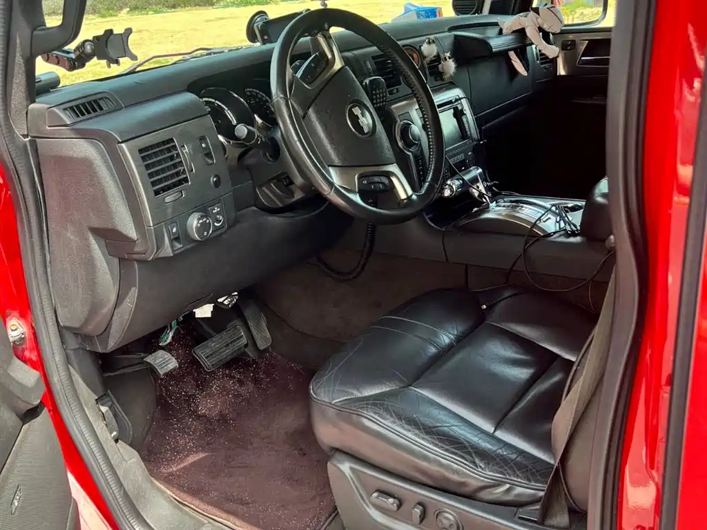 Hummer H2 2013 2008 Model 6.2 AT