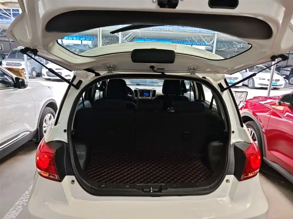 Haval H1 2017 Red Label 1.5L AMT Comfort фото 19