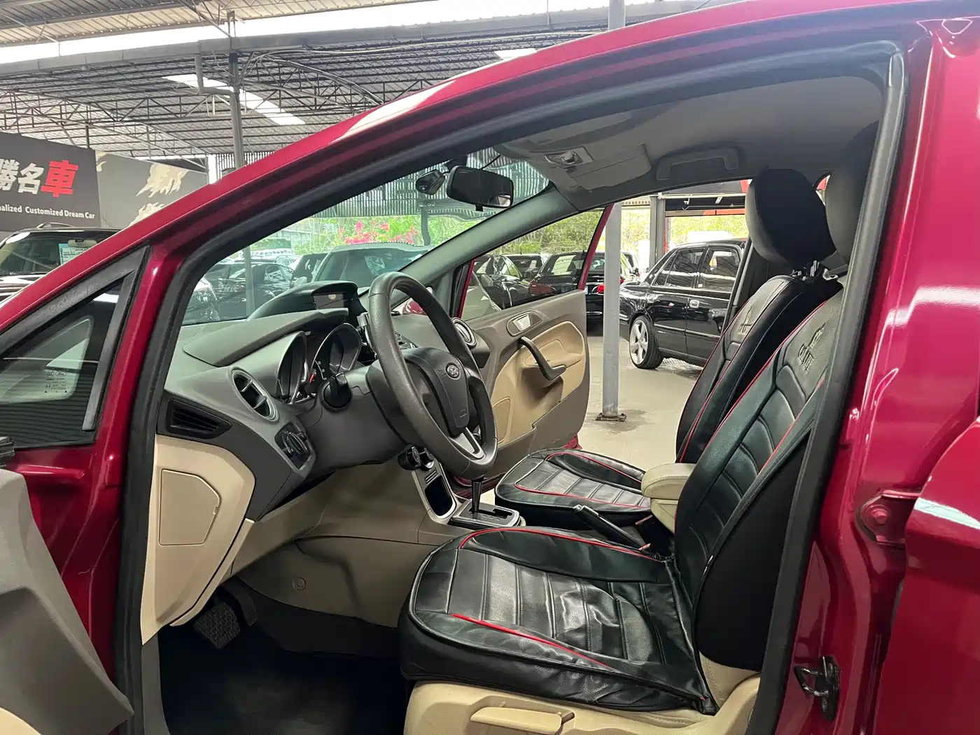Ford Fiesta 2013 2011 Sedan 1.5L Automatic Fashion