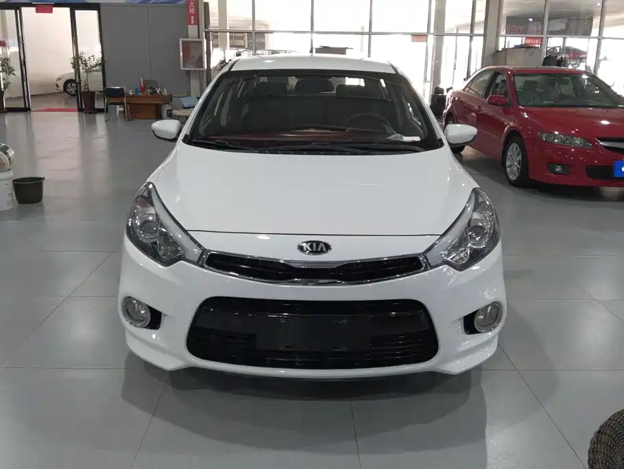 Kia K3S 2014 2014 1.6L Automatic GL