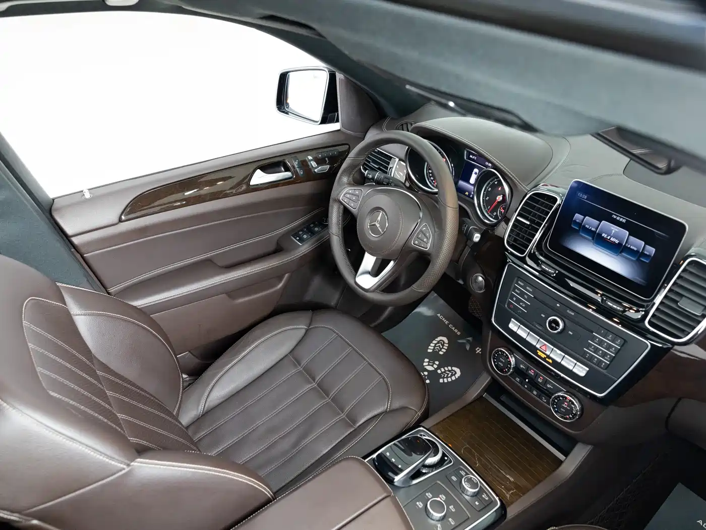 Mercedes-Benz GLS 2018 Facelift GLS 400 4MATIC Sport фото 6
