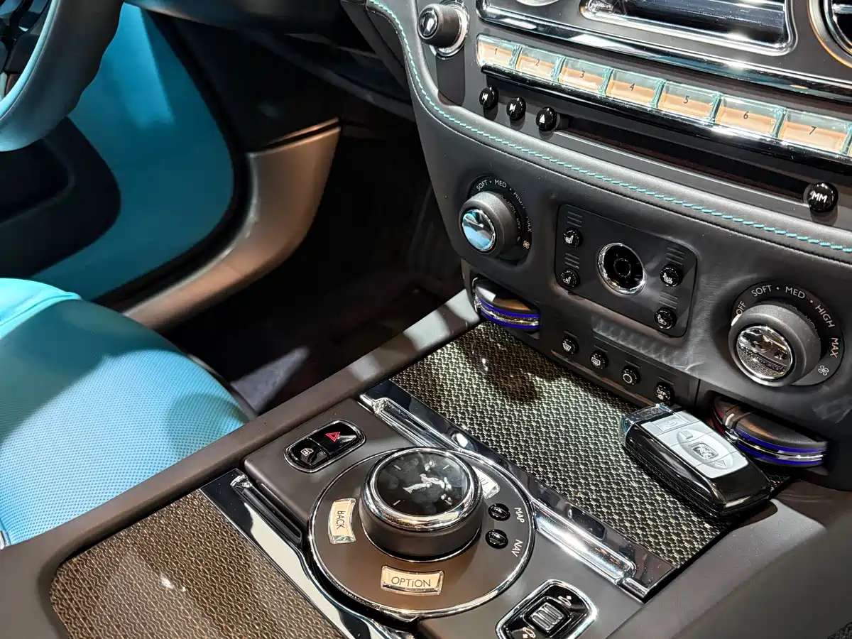 Rolls-Royce Wraith 2020 2018 6.6T Black Badge