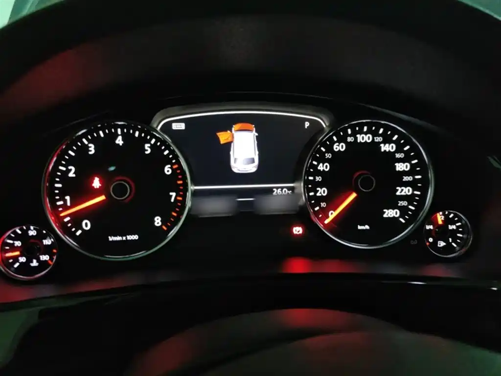Volkswagen Touareg 2017 3.0TSI Explorer Edition фото 13