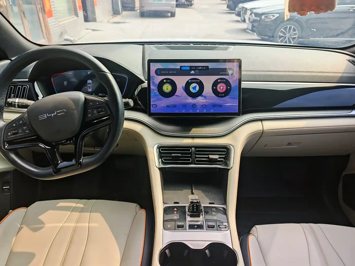 BYD Song PLUS PHEV 2023 Champion Edition DM-i 110KM Flagship фото 6