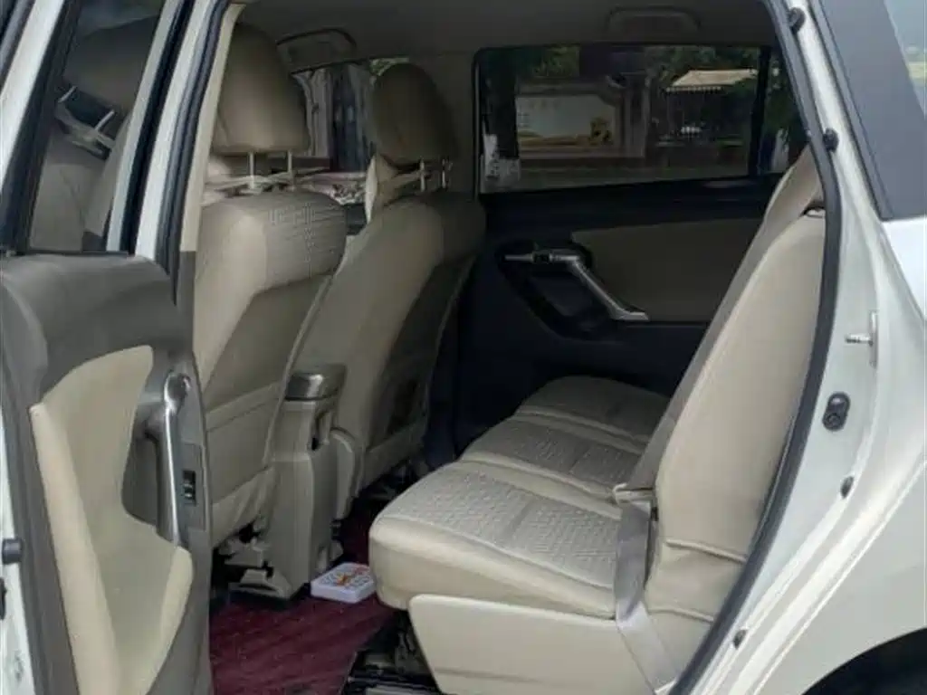 Toyota E'Z 2015 180E CVT Crossover Edition фото 5