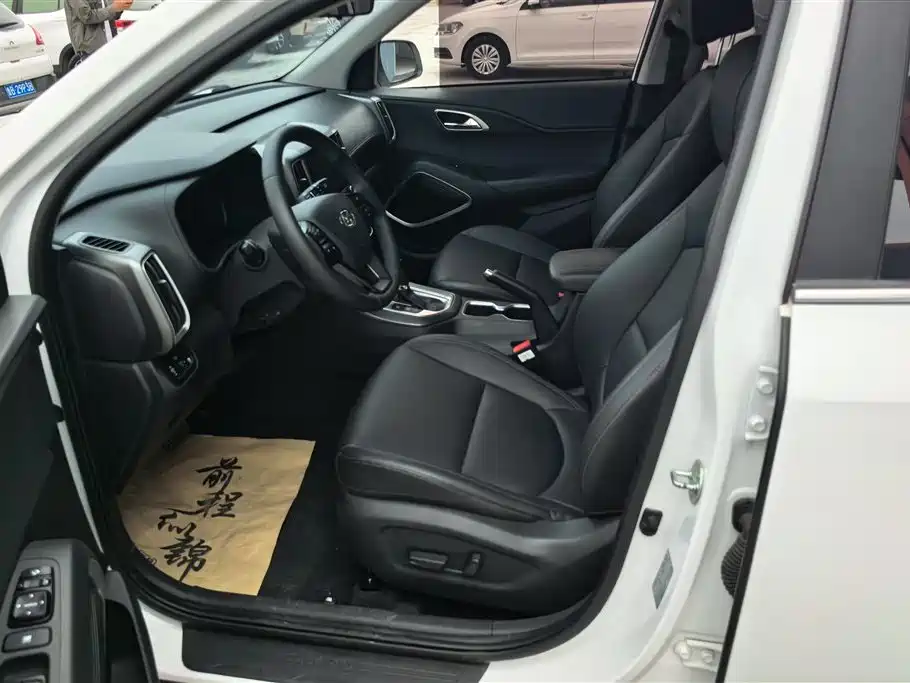 Hyundai Beijing Hyundai ix35 2019 2.0L Automatic 2WD Zhiyong·Enjoy China V фото 9
