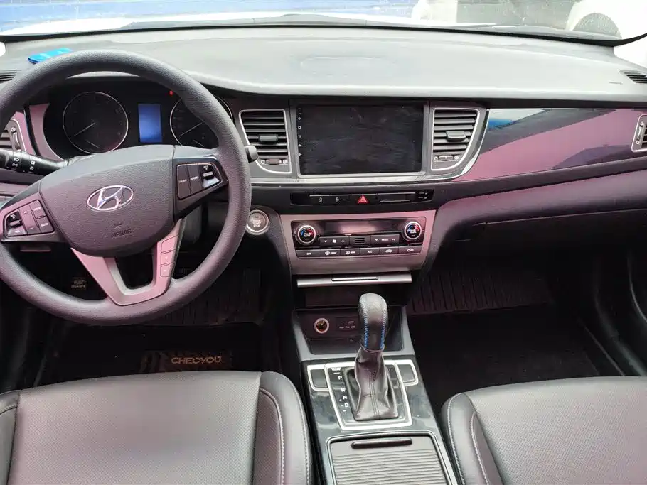 Hyundai Mistra 2014 1.8L Auto Smart GLS фото 12
