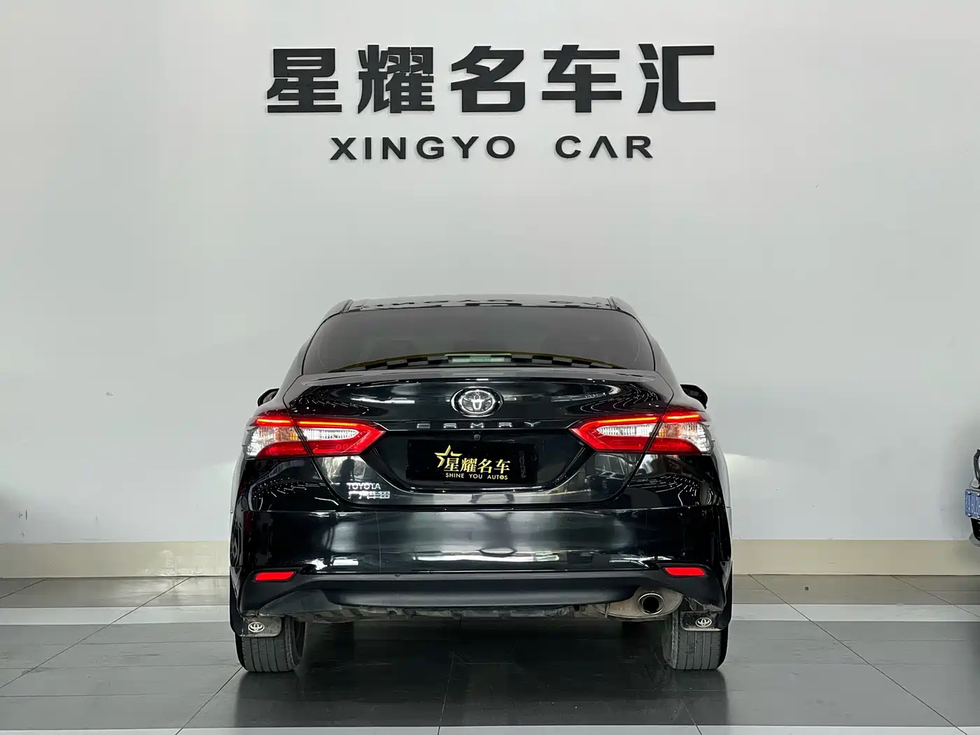 Toyota Camry 2018 2.0E Elite Edition фото 7