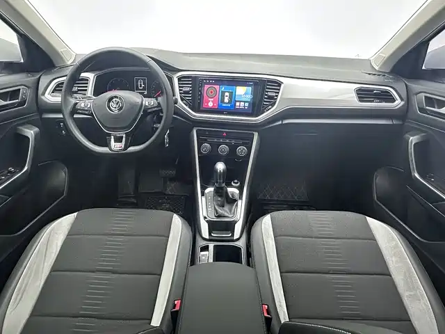 VOLKSWAGEN T ROC EXPLORING SONGS