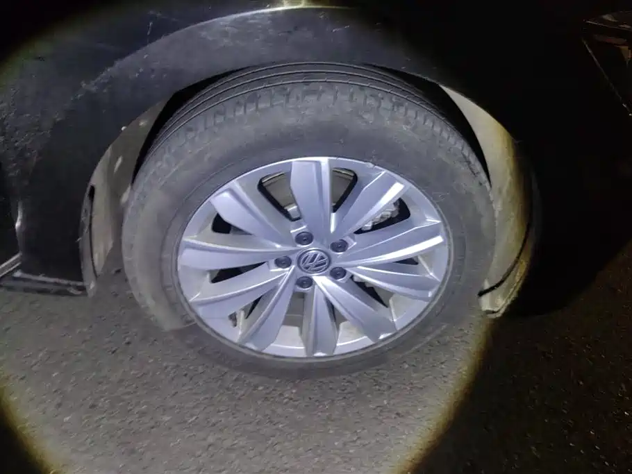Volkswagen Passat 2019 330TSI Elite Version China VI фото 6