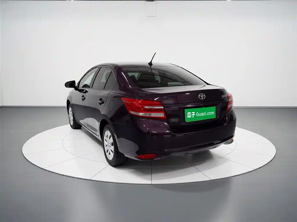 Toyota Vios 2017 1.3L CVT Sharp фото 5