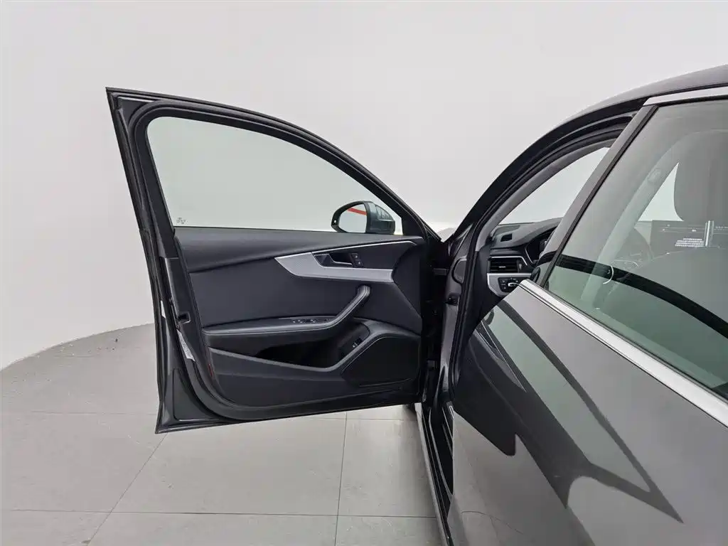 Audi A4L 2020 40 TFSI Fashion Elegance фото 8