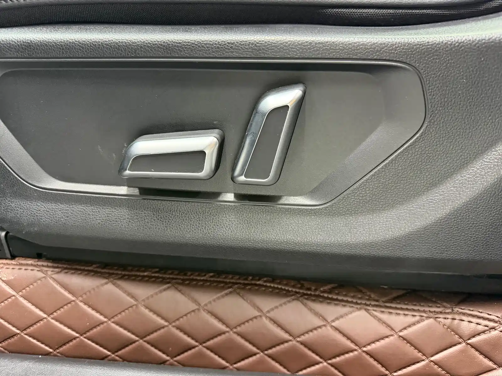 Photo 17 - Haval Cool Dog