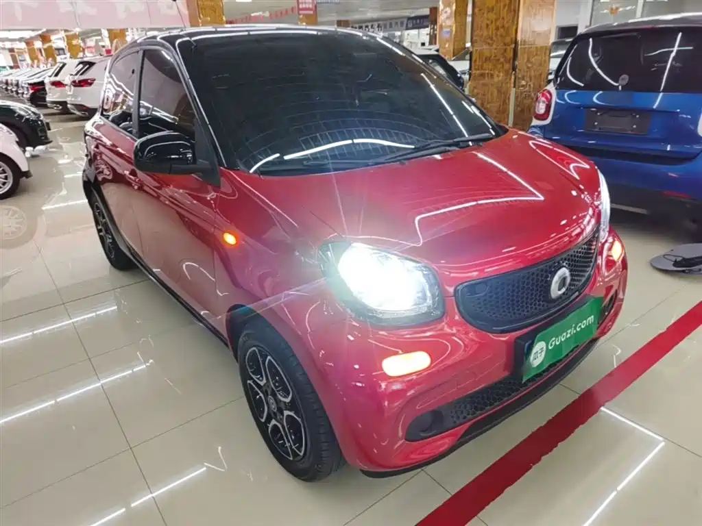 smart forfour 2018 2016 Model 0.9T 66kW Pioneer Edition