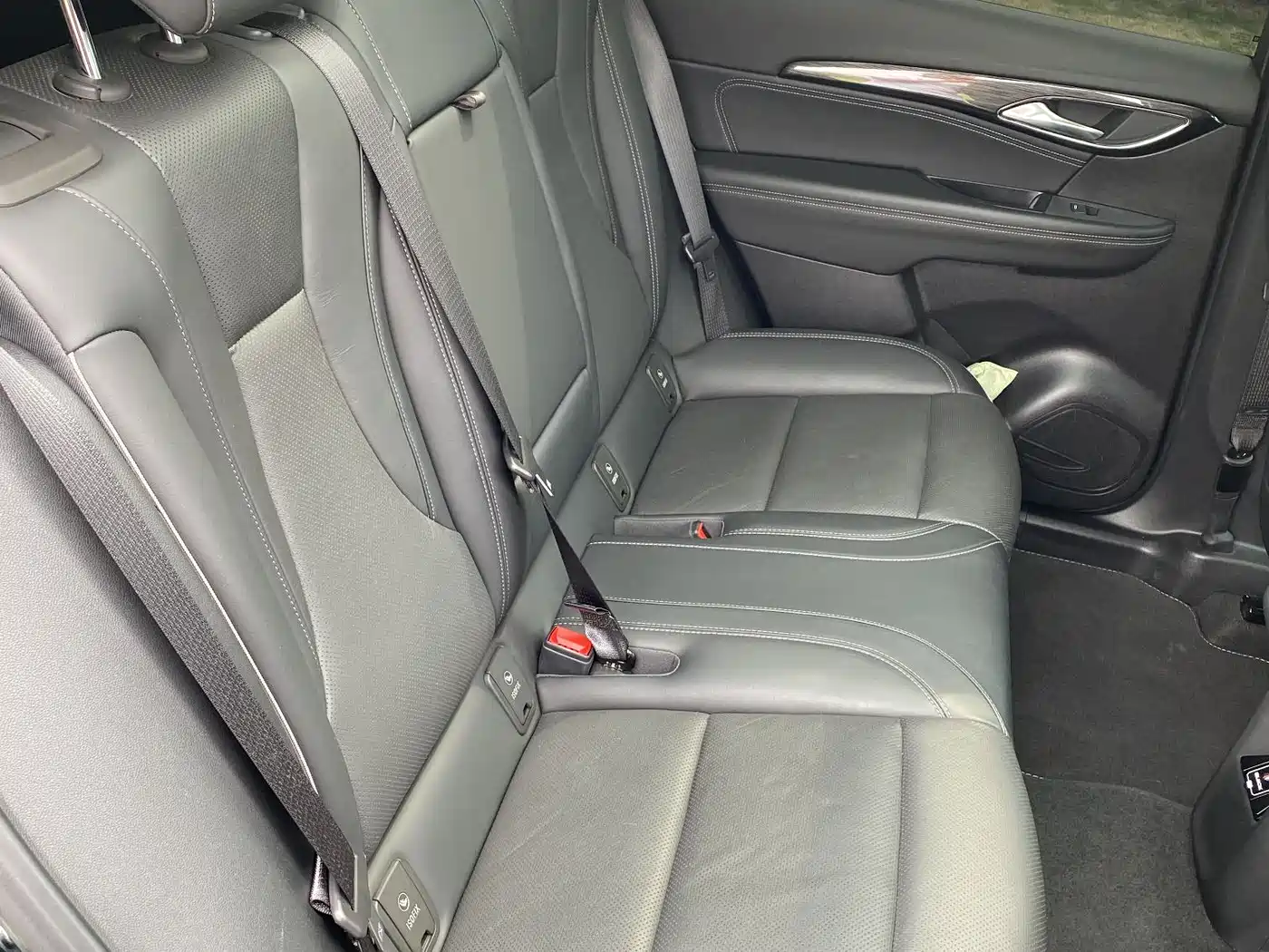 Buick Envision Plus 2023 Enclave Plus 652T 5-Seater Luxury фото 13