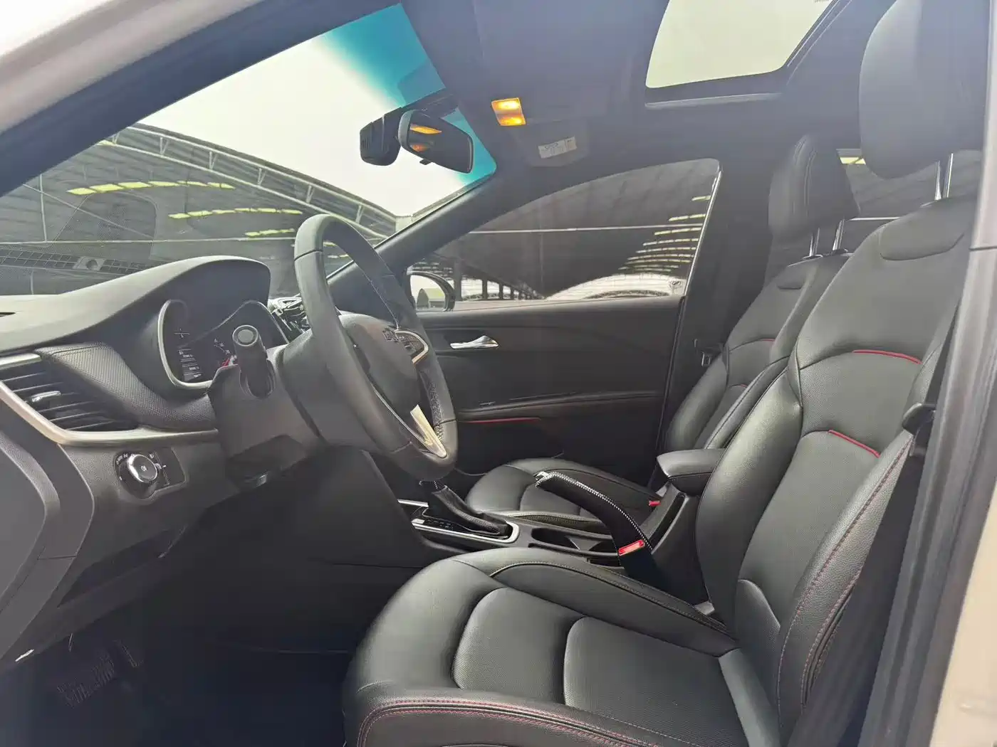 Chevrolet Monza 2022 Mild Hybrid RS 330T Automatic Comfort Edition фото 8